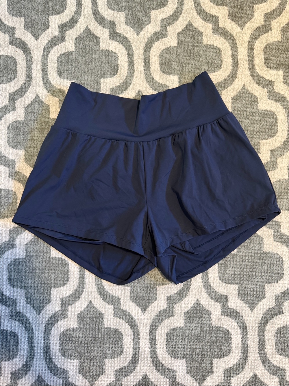 New with Tag Halara navy blue wide waistband built in liner running short size L